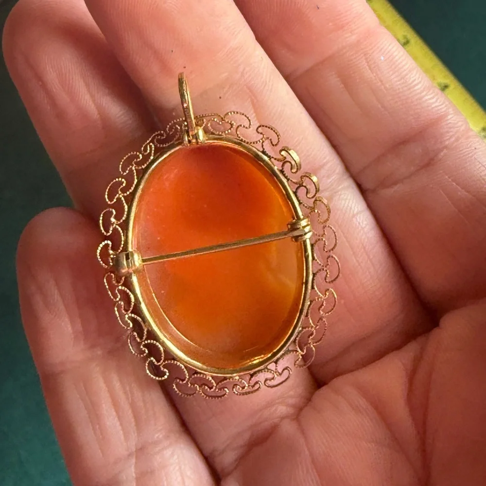 Vintage 12K Gold-Filled‎ Cameo Pendant Brooch